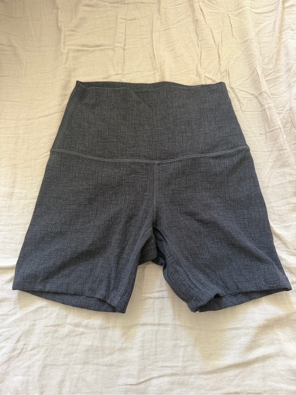 Lululemon High-Waist Women's Bike Shorts - Charcoal